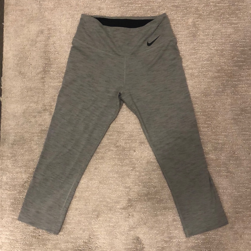 Nike Dri-fit cropped tights